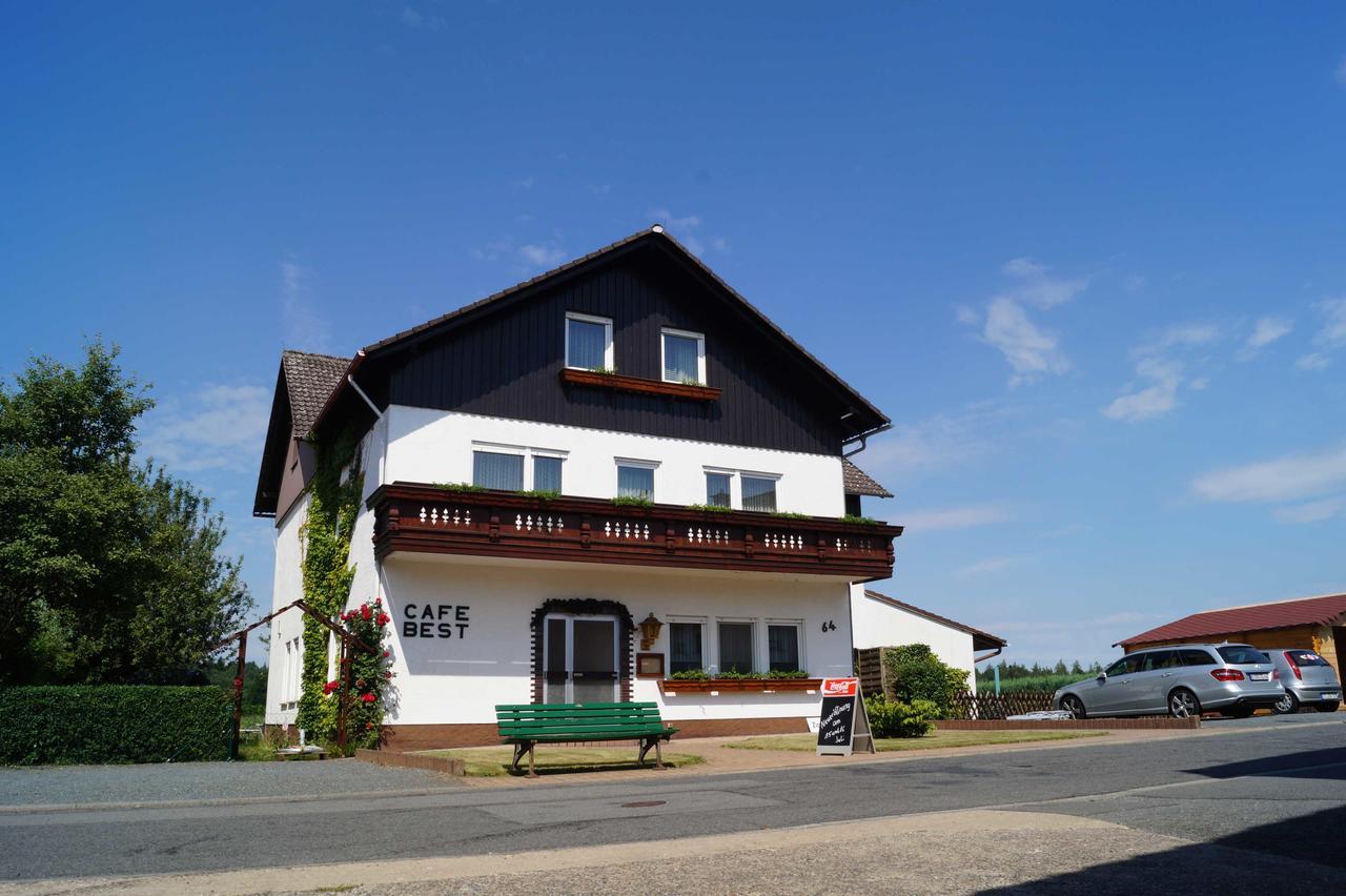 Cafe Best Gaestezimmer Bullau Exteriör bild